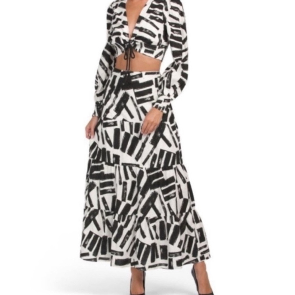 NWT House of Harlow Abstract Skirt Matching Set